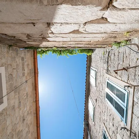 Superior Within Diocletian Walls Lägenhet